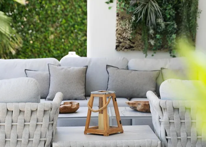 Guzman - Artista 别墅