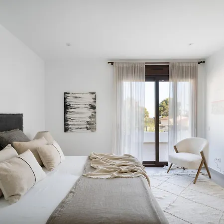 Villa Guzman - Artista *