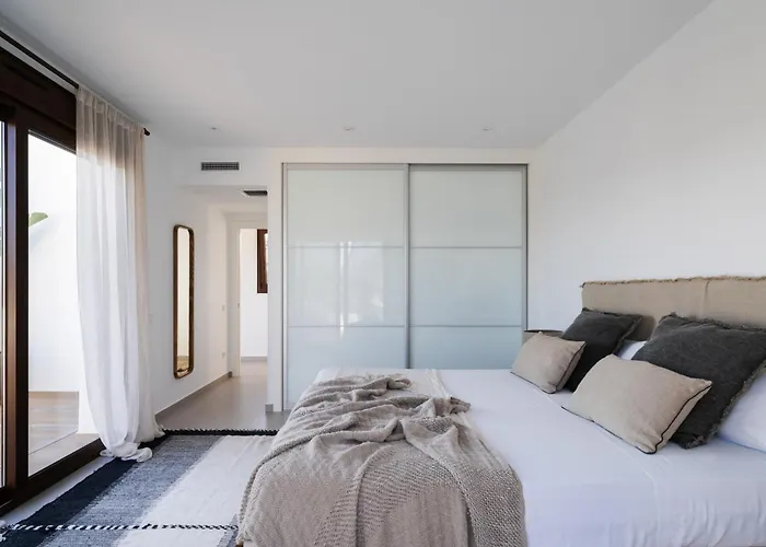 Guzman - Artista 别墅 卡尔佩