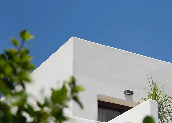 Guzman - Artista Villa *